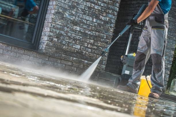Best Sign and Awning Cleaning  in Oral City, FL